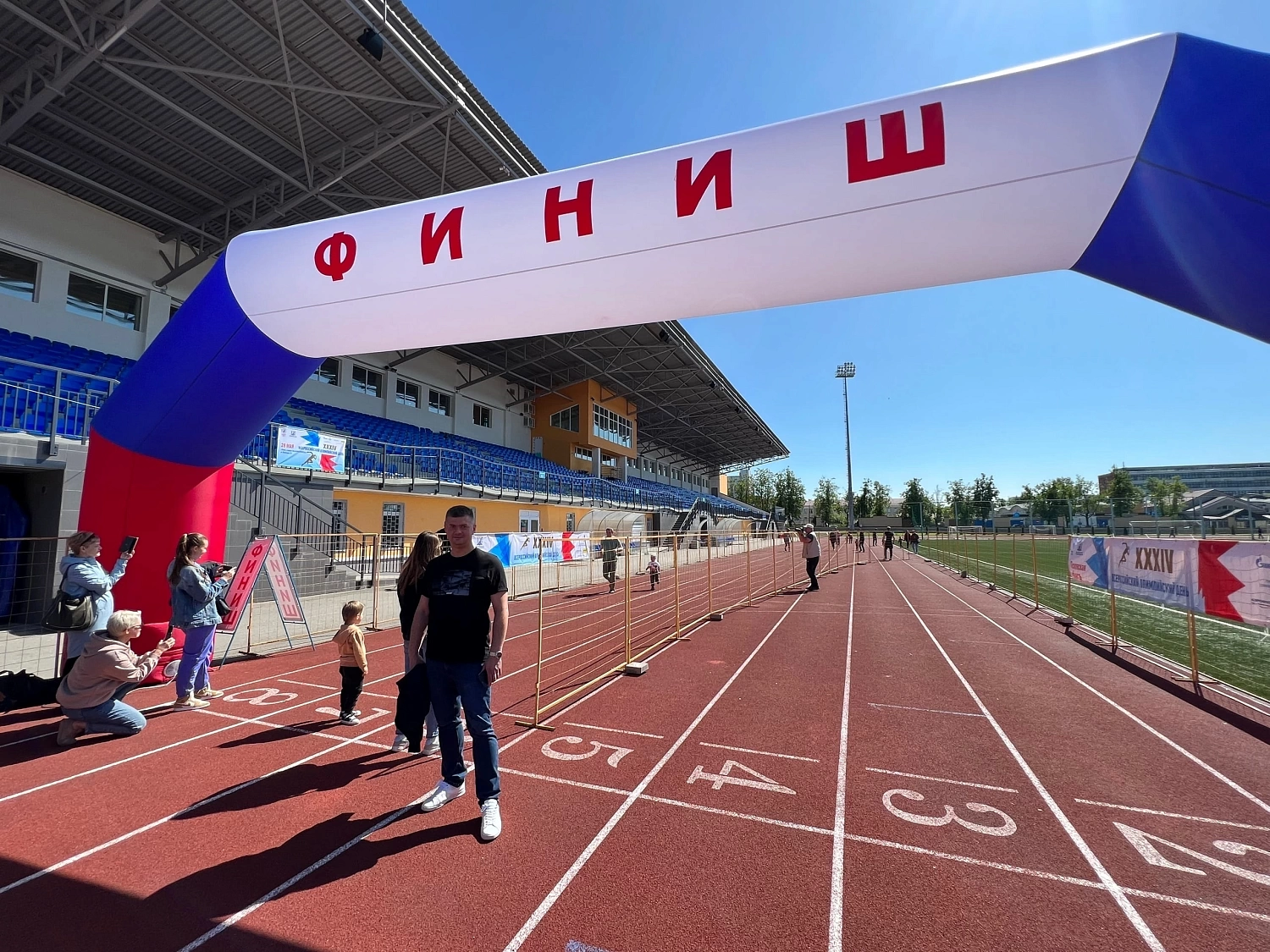Игорь Иванов открыл сегодня детский забег «Мы - Чемпионы!»
